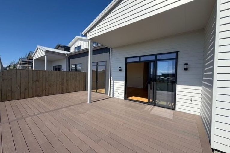Photo of property in 10 Kowaitau Avenue, Beachlands, 2018
