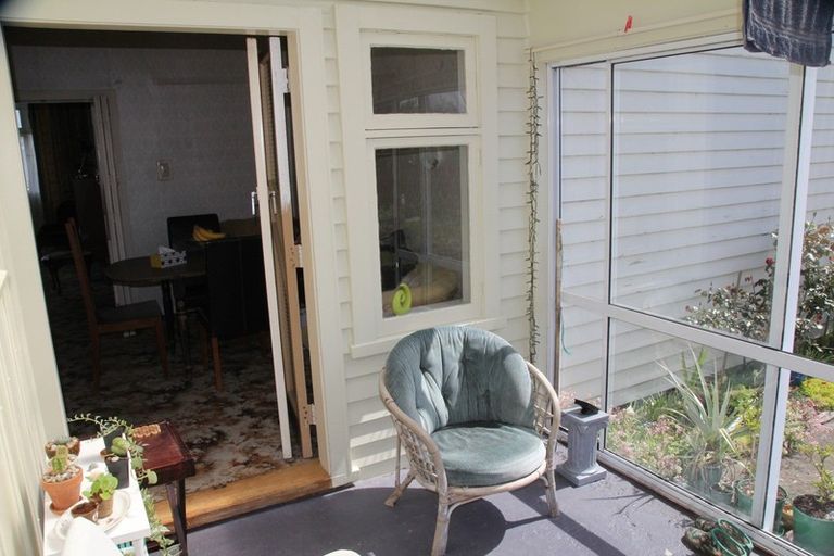 Photo of property in 105 Queen Street, Westport, 7825