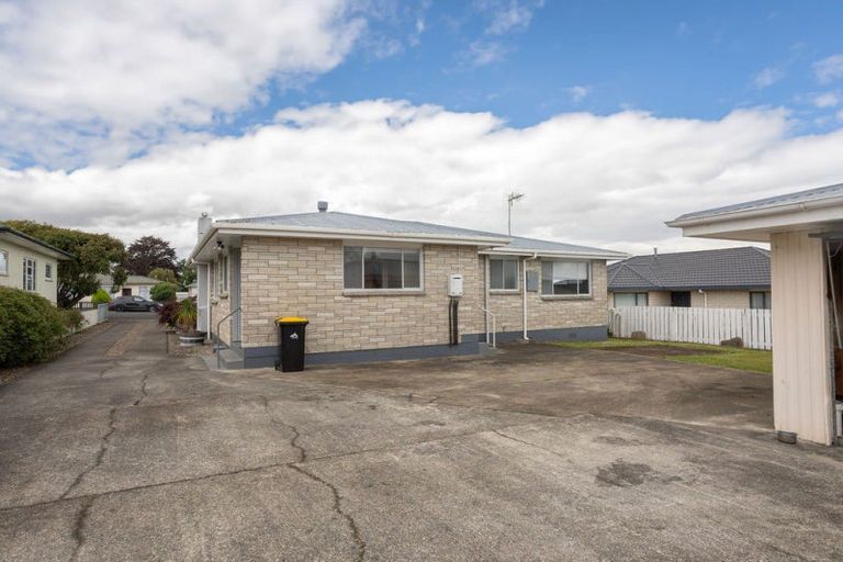 Photo of property in 22 Miller Street, Dannevirke, 4930