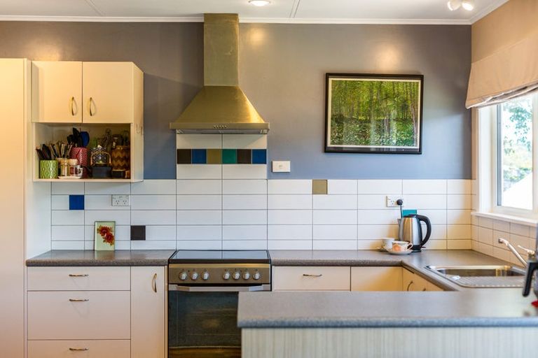 Photo of property in 112 Coast Road, Wainuiomata, Lower Hutt, 5014