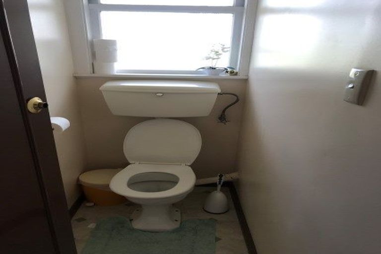 Photo of property in 53 Flay Crescent, Burnside, Christchurch, 8053