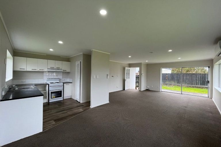 Photo of property in 2/3 Berwyn Avenue, Takanini, 2112