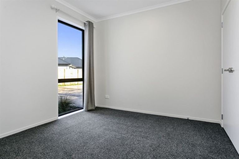 Photo of property in 12 Hehan Close, Cambridge, 3434