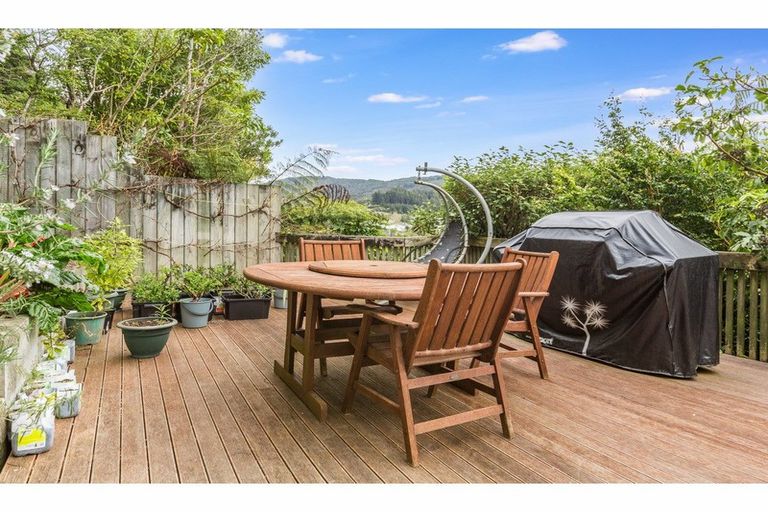 Photo of property in 10 Faris Crescent, Wainuiomata, Lower Hutt, 5014