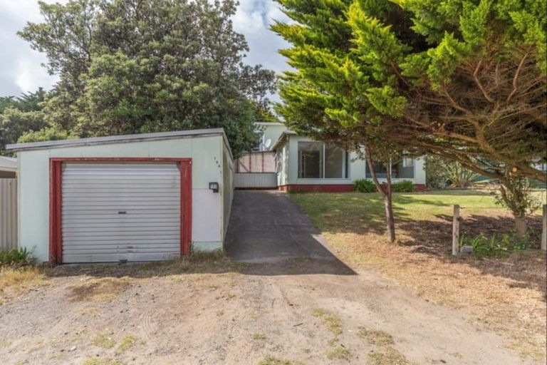 Photo of property in 164 Kahukura Avenue, Waitarere Beach, Levin, 5510