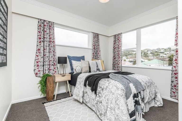 Photo of property in 23 Trafalgar Street, Johnsonville, Wellington, 6037