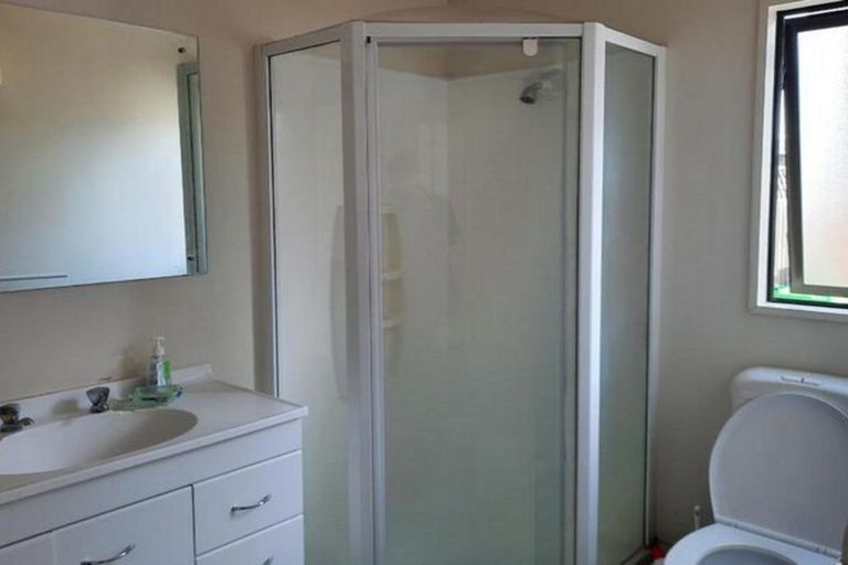 Photo of property in 120b Elizabeth Street, Riccarton, Christchurch, 8041