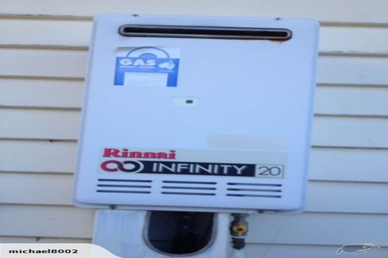 Photo of property in 151 Olliviers Road, Phillipstown, Christchurch, 8011