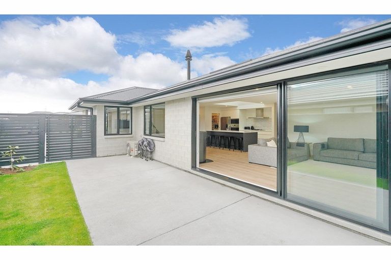 Photo of property in 46 William Deans Drive, Prebbleton, 7604