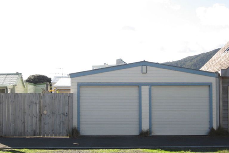 Photo of property in 12 Makaro Street, Eastbourne, Lower Hutt, 5013