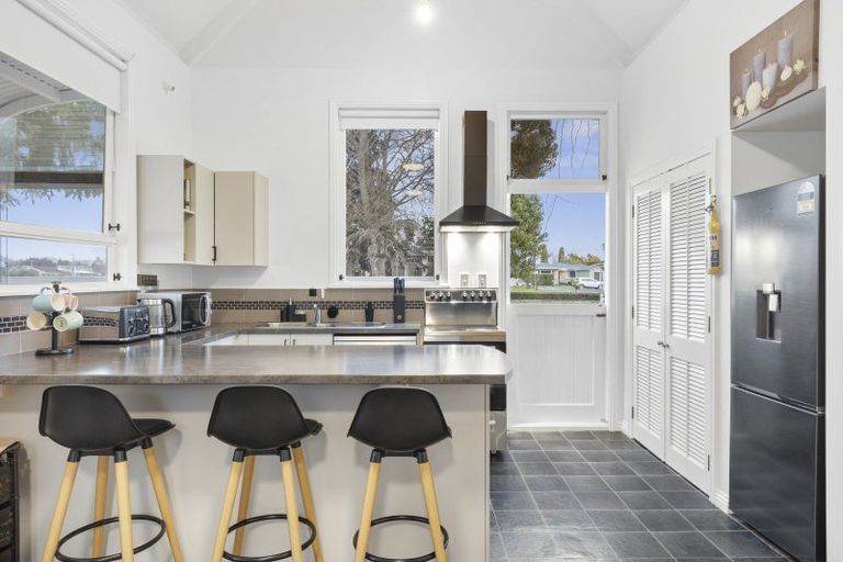 Photo of property in 3/201 Victoria Street, Cambridge, 3434