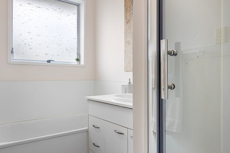 Photo of property in 18b Kuaka Crescent, Bromley, Christchurch, 8062