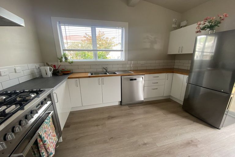 Photo of property in 9 Horner Street, Newtown, Wellington, 6021