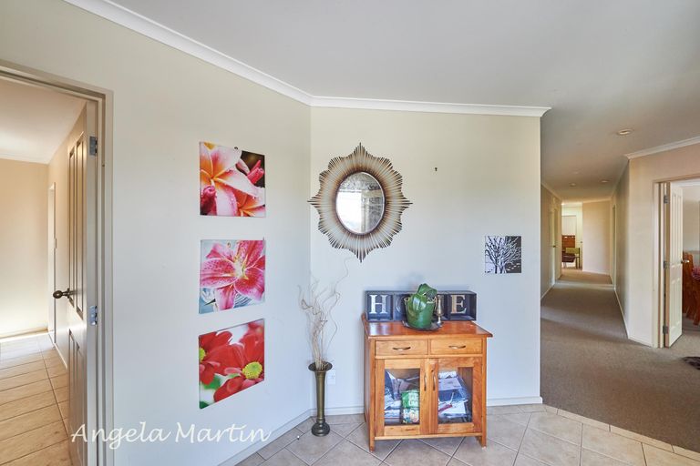 Photo of property in 24 Parnell Street, Fairfield, Lower Hutt, 5011