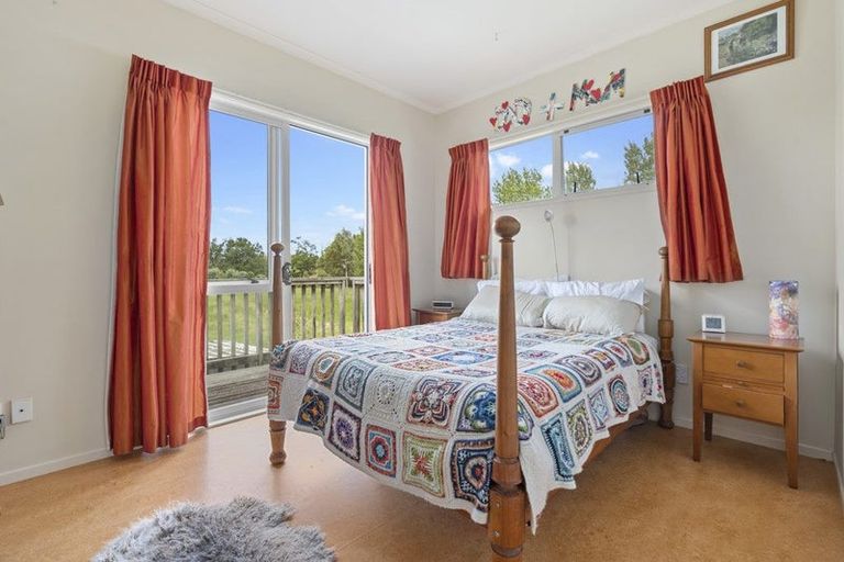 Photo of property in 220 Postman Road, Dairy Flat, Albany, 0794