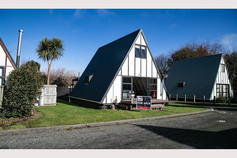 Photo of property in 45d Goldfinch Street, Ohakune, 4625