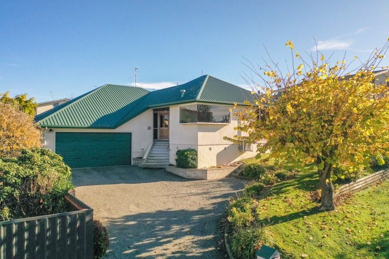 Photo of property in 35 Stirling Place, Marchwiel, Timaru, 7910