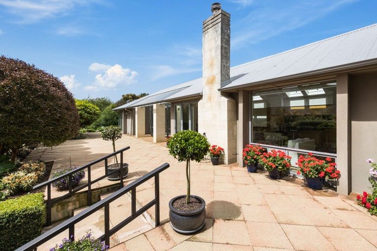 Photo of property in 122 Cannington Road, Maori Hill, Dunedin, 9010