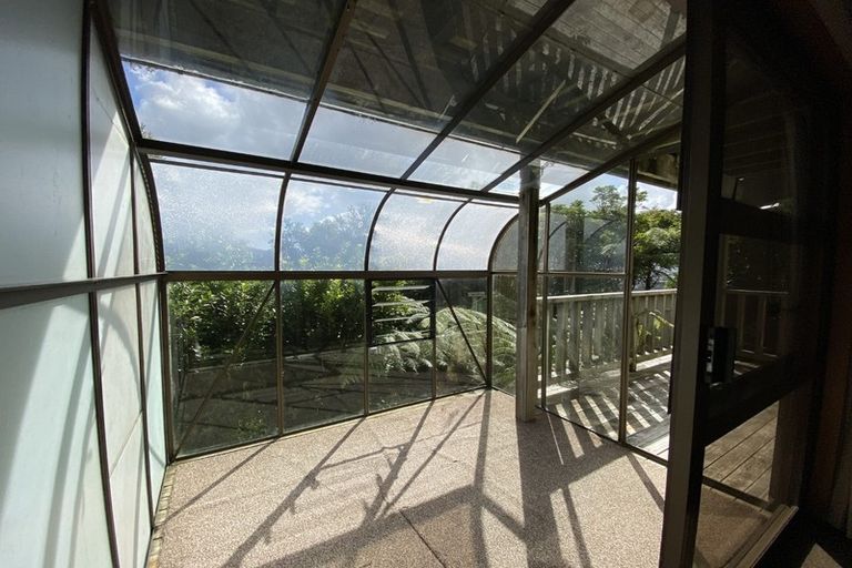 Photo of property in 6 Hawick Street, Karori, Wellington, 6012