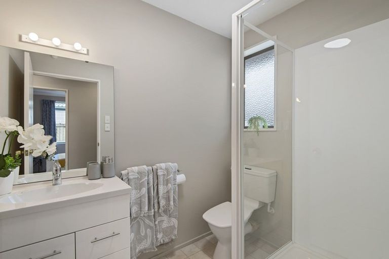 Photo of property in 11 Farm Lane, Parklands, Christchurch, 8083