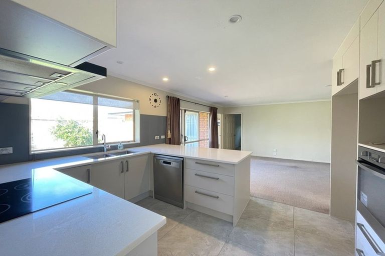 Photo of property in 53 Bass Road, Albany, Auckland, 0632