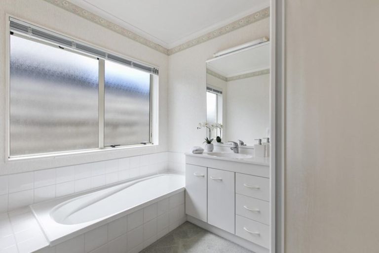 Photo of property in 7a Lilac Place, Otumoetai, Tauranga, 3110