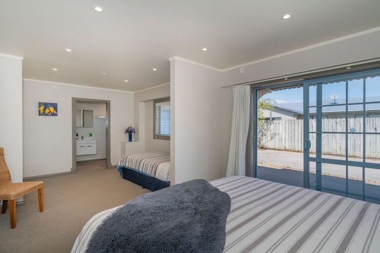 Photo of property in 5 Pipi Dune, Whitianga, 3510