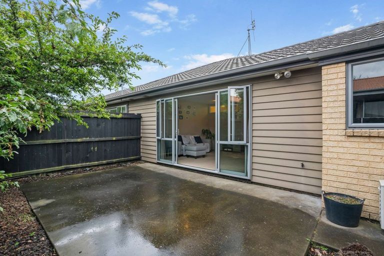 Photo of property in 4/13 Elizabeth Street, Riccarton, Christchurch, 8011