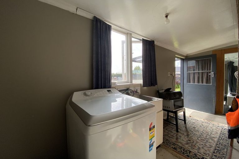 Photo of property in 230 Main Street, Otautau, 9610