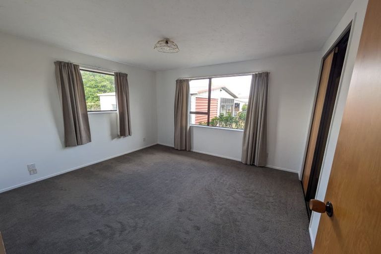 Photo of property in 107a Queenspark Drive, Parklands, Christchurch, 8083