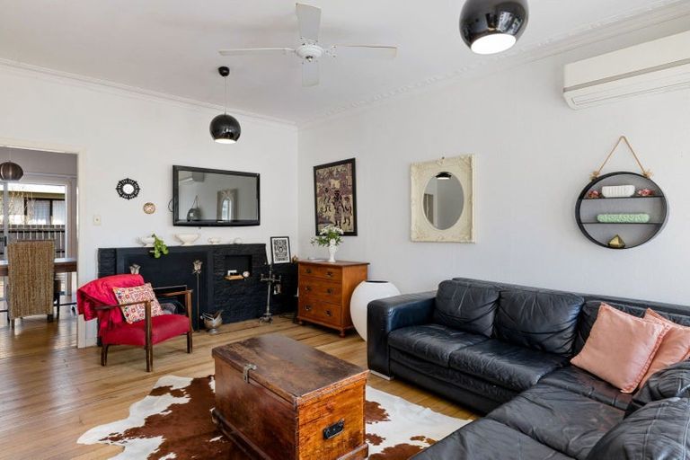 Photo of property in 122 Clarkin Road, Fairfield, Hamilton, 3214