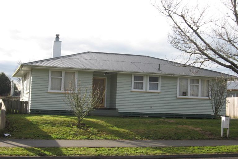 Photo of property in 8 Northolt Road, Fairview Downs, Hamilton, 3214