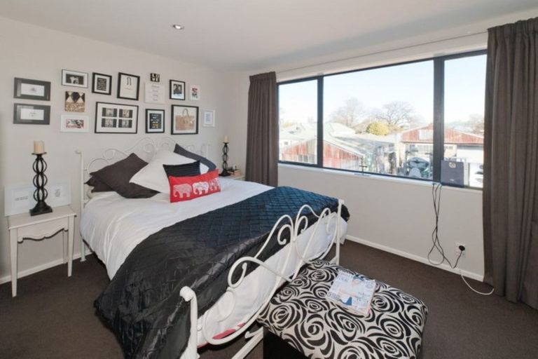 Photo of property in 4/14 London Street, Richmond, Christchurch, 8013