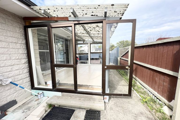 Photo of property in 2/16 Ansonby Street, Russley, Christchurch, 8042