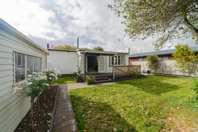 Photo of property in 90 Cook Street, Palmerston North, 4410