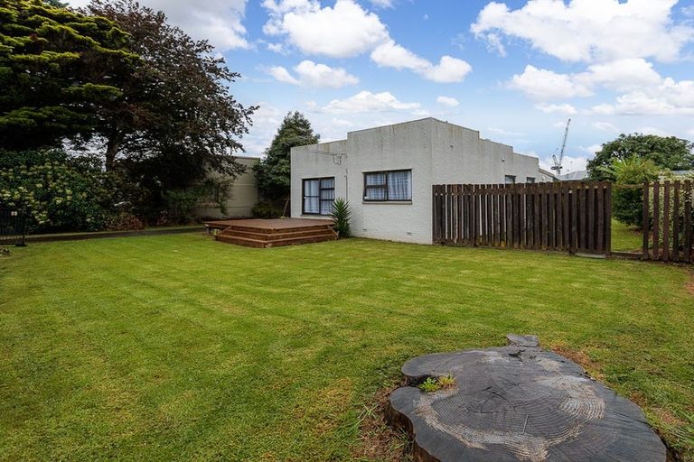 Photo of property in 11 Miami Street, Mangere East, Auckland, 2024