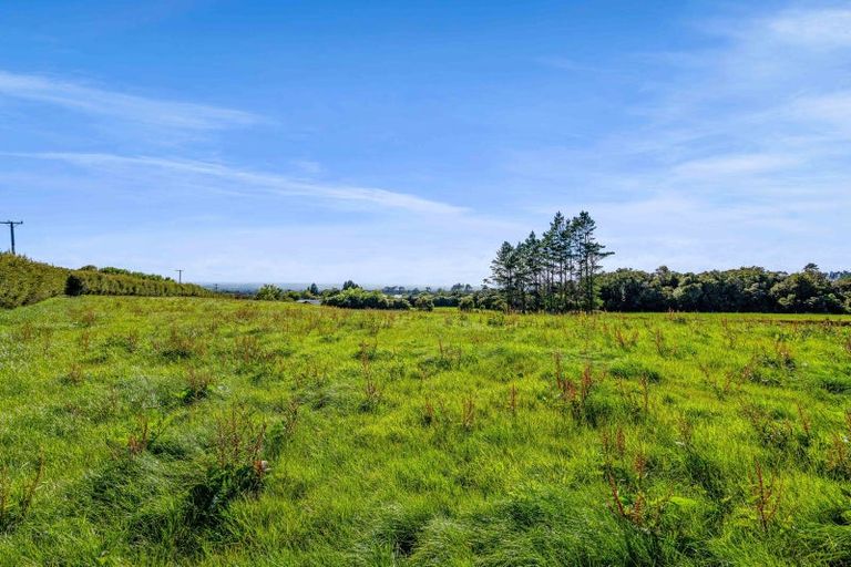 Photo of property in 2175 Egmont Road, Kaimiro, 4386