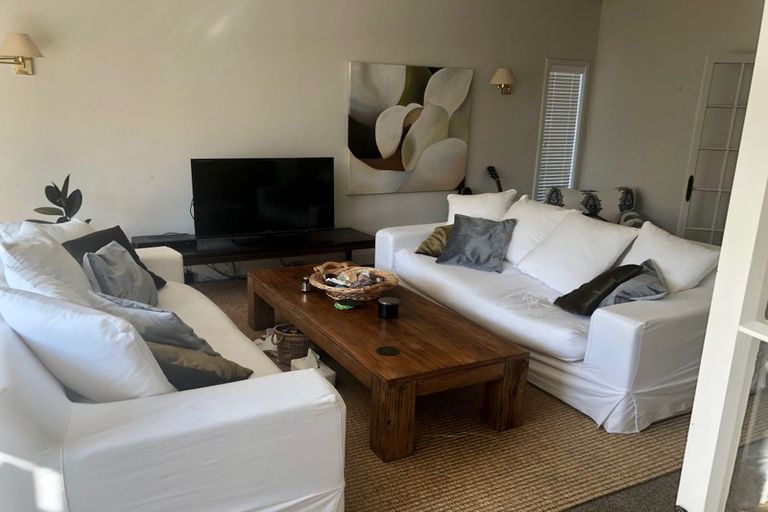 Photo of property in 1/10 Rewiti Avenue, Takapuna, Auckland, 0622