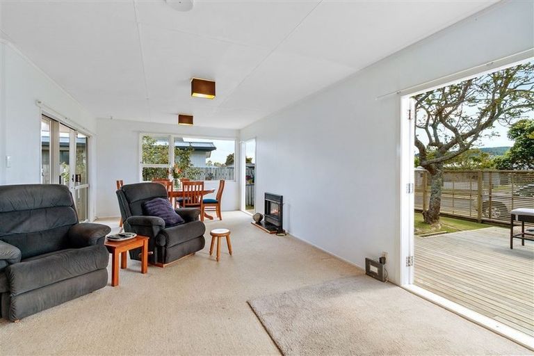 Photo of property in 229 Chartwell Avenue, Whangamata, 3620