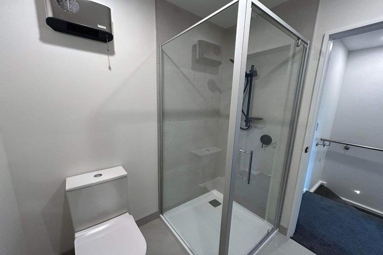 Photo of property in 5/9a Maronan Street, Woolston, Christchurch, 8023