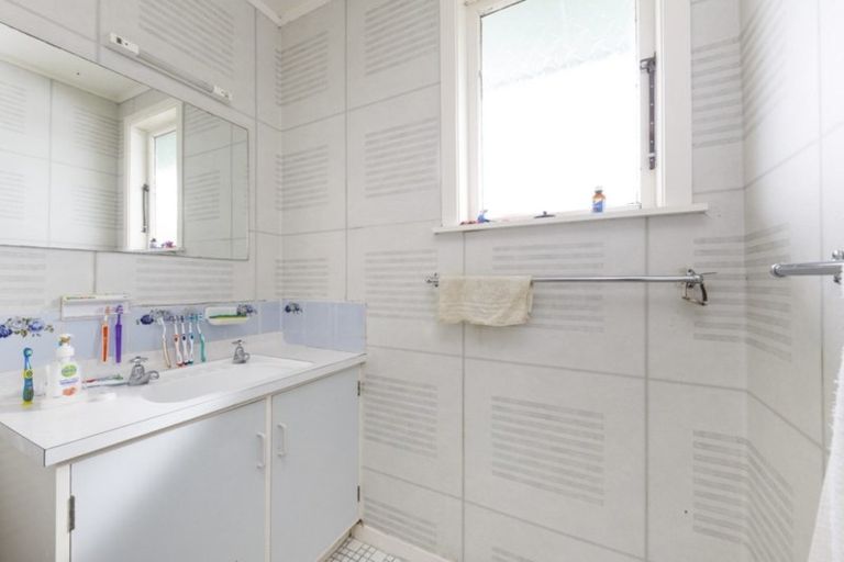 Photo of property in 5 Lambert Street, Marton, 4710