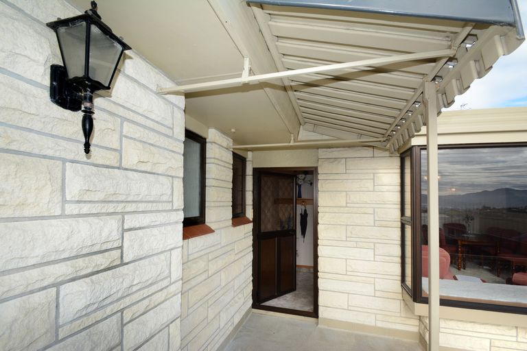 Photo of property in 32 Bangor Terrace, Kew, Dunedin, 9012