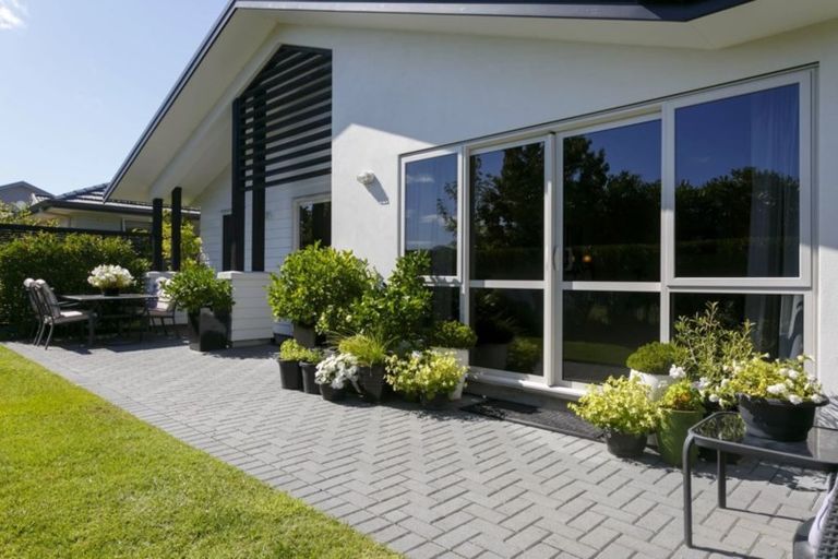 Photo of property in 55 Chateau Crescent, Rangatira Park, Taupo, 3330