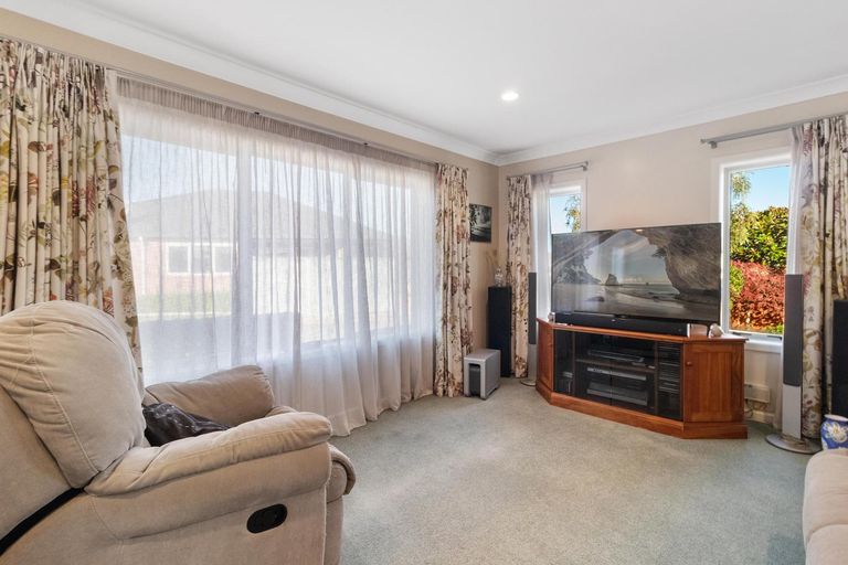 Photo of property in 16 Burr Street, Cambridge, 3434