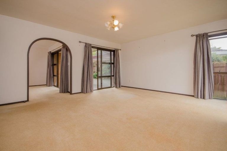 Photo of property in 103 Carnoustie Drive, Wattle Downs, Auckland, 2103