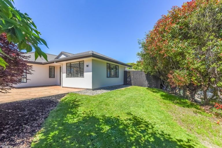 Photo of property in 46 Ngawhatu Road, Stoke, Nelson, 7011