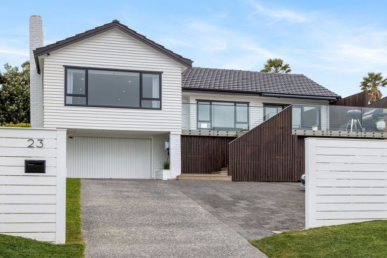 Photo of property in 23 Braemar Road, Rothesay Bay, Auckland, 0630