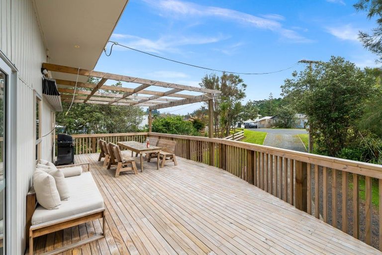 Photo of property in 12 Omutu Street, Oakura, Hikurangi, 0184