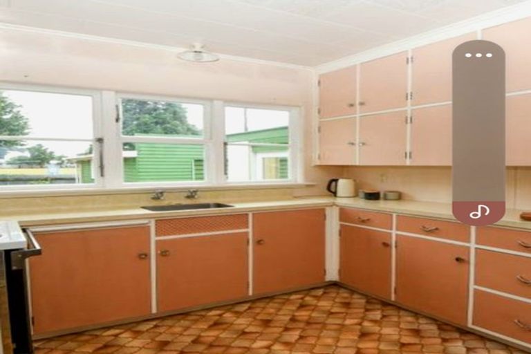 Photo of property in 9 Wakelin Street, Carterton, 5713