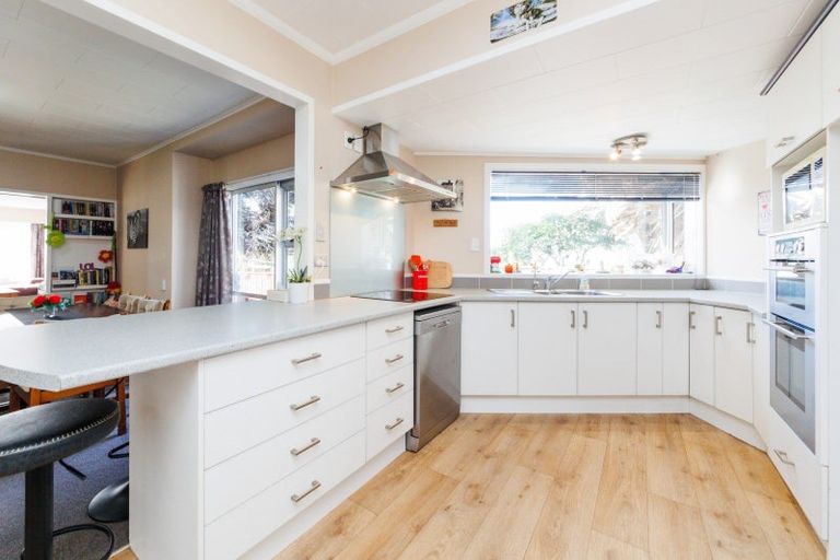 Photo of property in 53 Humber Street, Rongotea, 4476